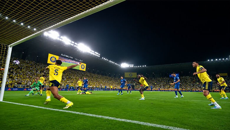الزعيم" يخطف تعادلًا قاتلًا من "النصر "