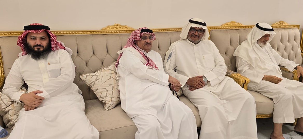 رجل الأعمال الفيفي يقيم عيدية لأهالي فيفاء بالرياض والخرج