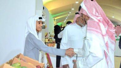 أصغر مزارع يلفت الأنظار في فعاليات حصاد المانجو 2026 بصبيا