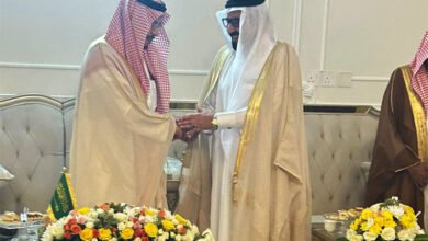 محافظ صامطة يعايد شيخ شمل بني شبيل