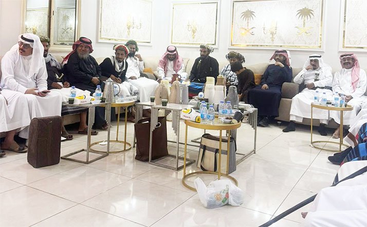 ملتقى متقاعدي شرطة محافظة الداير بني مالك يقيم حفل المعايدة بمحافظة العيدابي